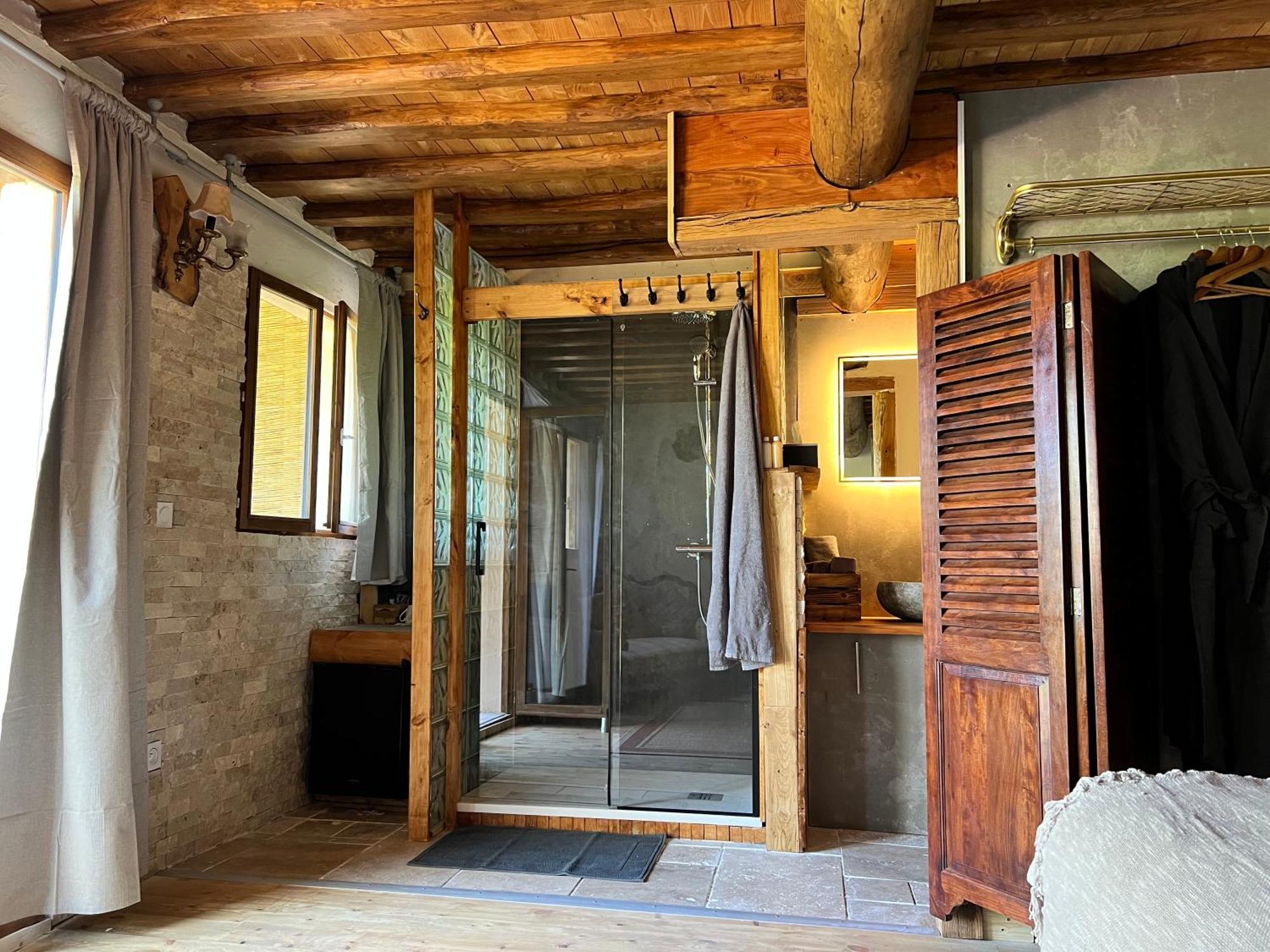 Les Magnels Bed & Breakfast วาลเลอโรก ภายนอก รูปภาพ