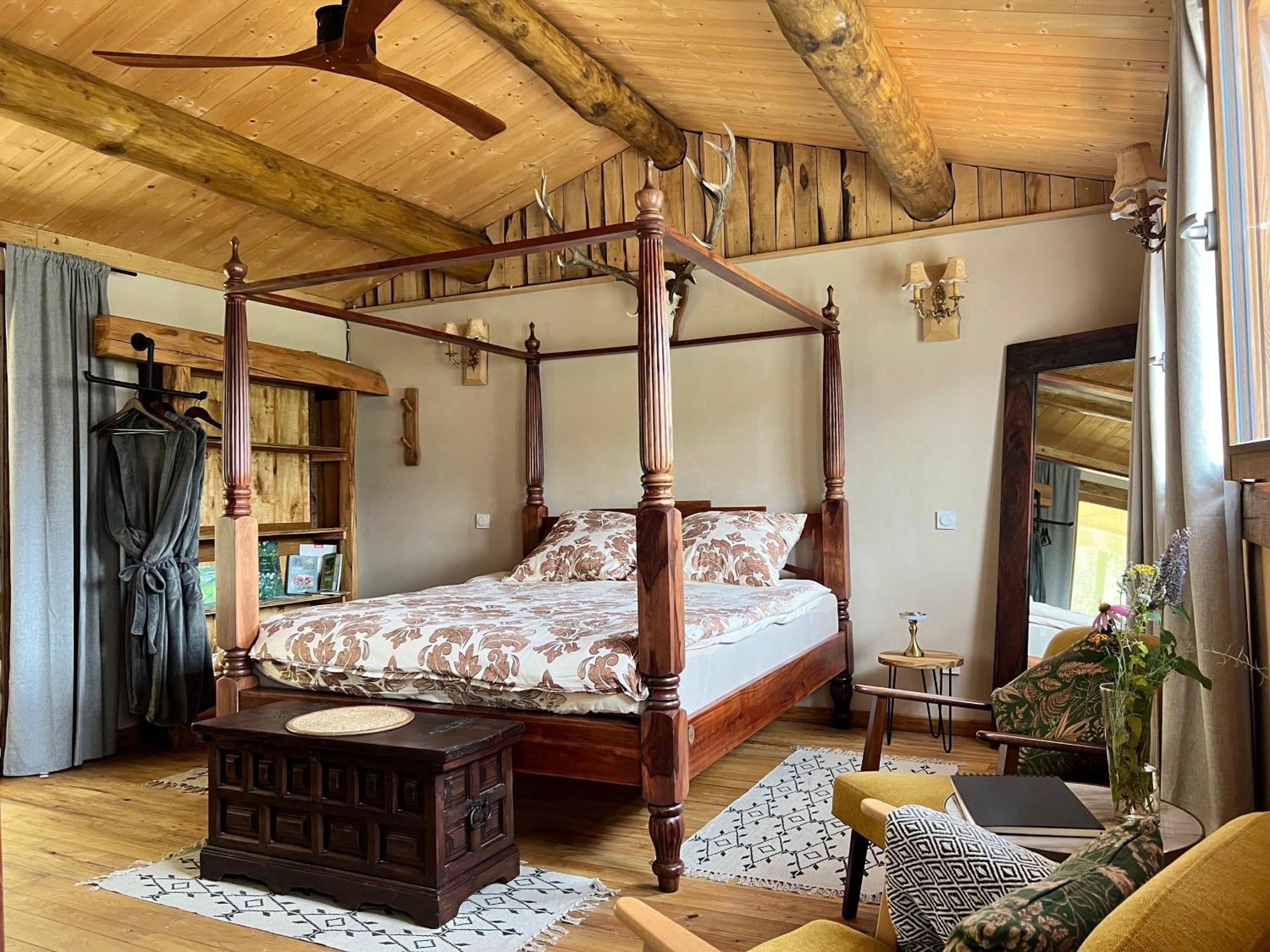 Les Magnels Bed & Breakfast วาลเลอโรก ภายนอก รูปภาพ