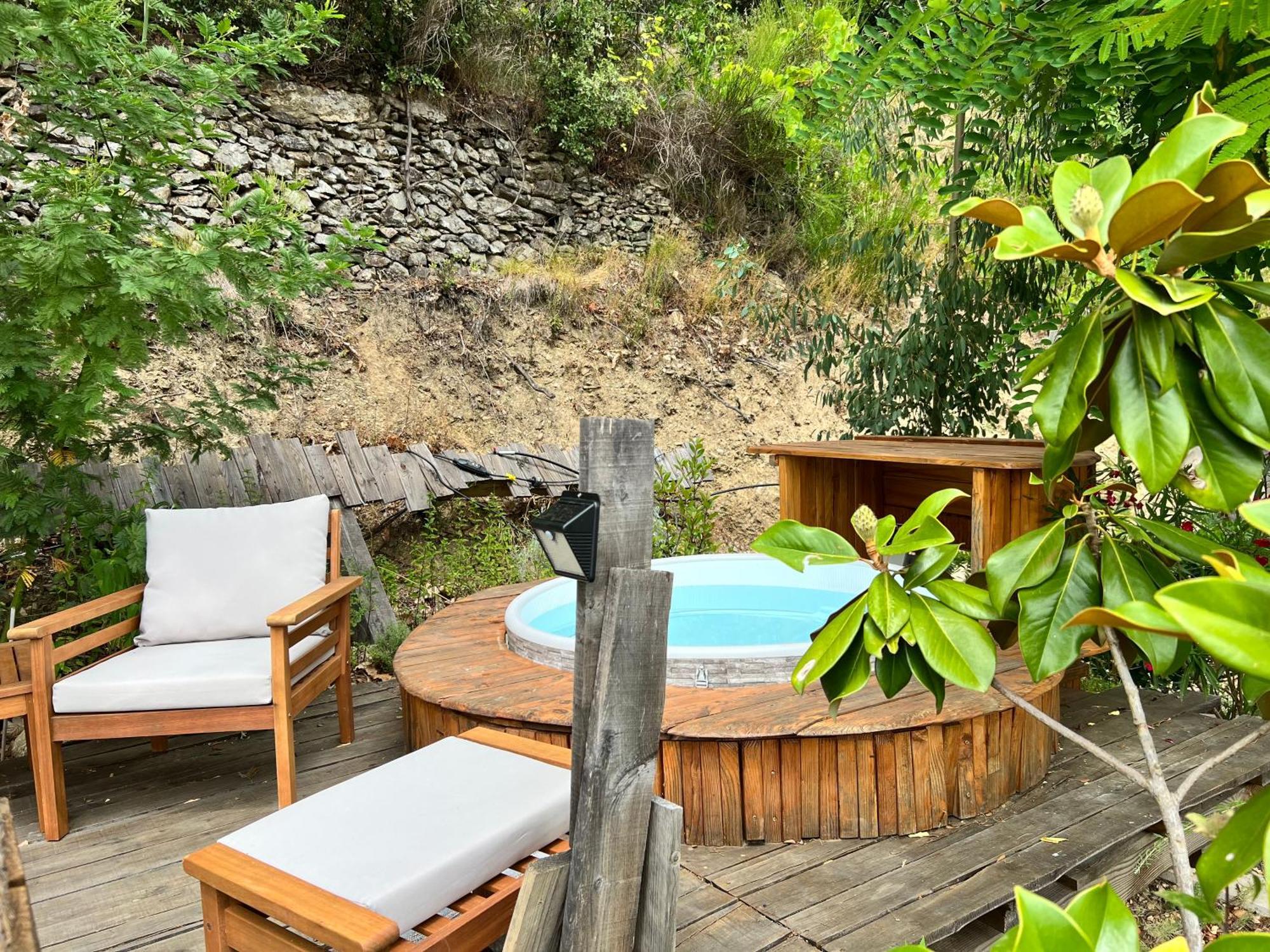 Les Magnels Bed & Breakfast วาลเลอโรก ห้อง รูปภาพ